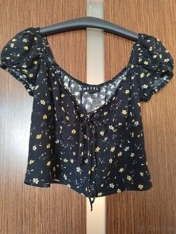 Elegantný crop top zn. Motel, vel. L, veľmi pekne sedí