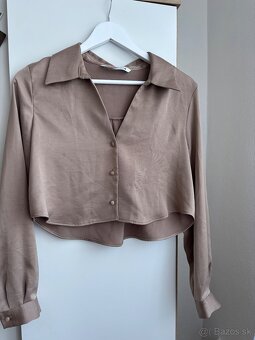 Mix dámskeho oblečenia