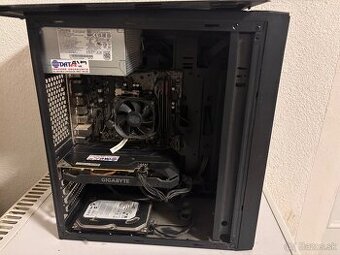 Predám počítač aj s monitorom s klávesnicou aj s myšou a