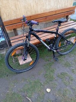 Horský bike specialized hardrock