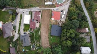 Stavebný pozemok Urmince vrátanie staveb.povolenia