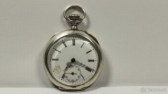 Staré stříbrné kapesní hodinky