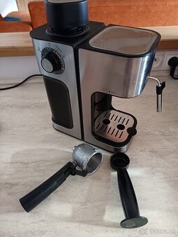 Kávovar Daewoo DES-485