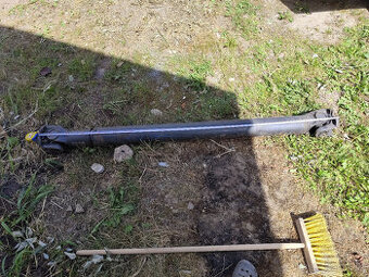 Predám kardan Volvo FH 12