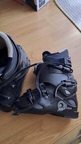 Dievcenske lyziarky veľ. 37