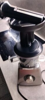 Snehový odšťavovač