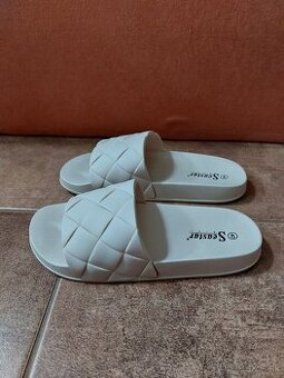 Gumené šľapky-NOVÉ