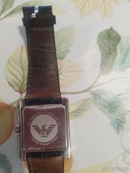 Predám hodinky Emporio armany