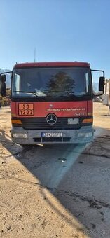 Mercedes Benz 1218 cisterna ADR