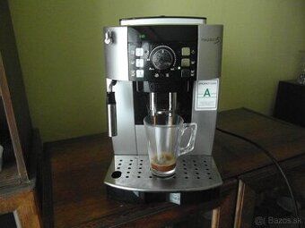 DeLonghi Magnifica S