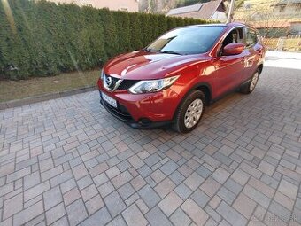 Nissan Qashqai 1,2 DIG-T benzín