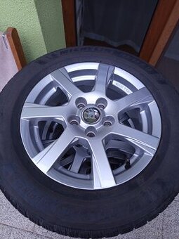Hliníkové disky s pneumatikami R 15 zimné