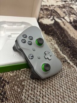 Xbox One Controller Ovládač