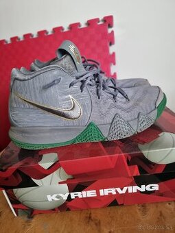 Nike Kyrie 4