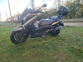 Predám pekný zachovalý skúter Yamaha X Max 400cm3