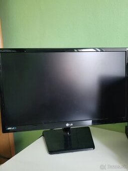 23" LG IPS234V