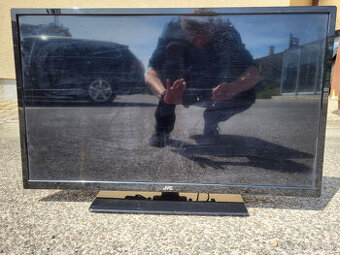 TELEVÍZOR JVC LED Model: LT -32VF43J