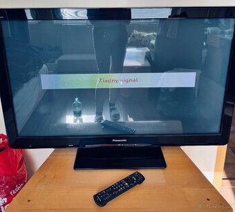 Panasonic Viera plazma s uhloprieckou 105cm