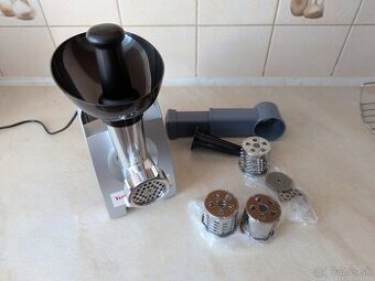 Mlynček na mäso Tefal HV1 7v1