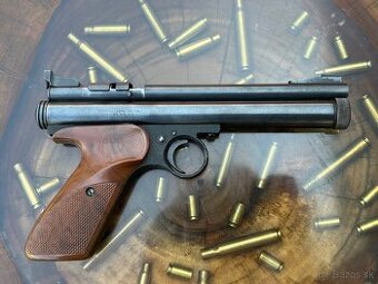 Co2 pištoľ Crosman 157
