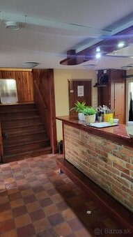 Nebytový priestor vhodný pre kaviareň, bistro, reštauráciu a - 1