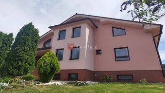 DVOJGENERAČNÝ RODINNÝ DOM, BANSKÁ BYSTRICA časť Pršianska te