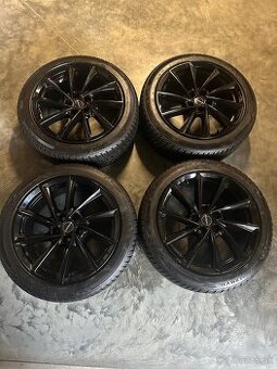 Zimná sada 235/45 R18