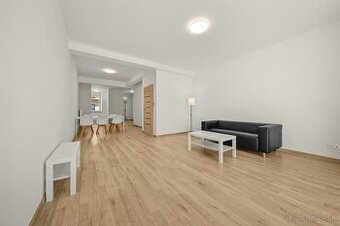 5-IZB.RODINNÝ DOM NA PRENÁJOM, 145M², ZÁHRADA - 1