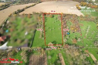 BartanusReality - Na predaj pozemok pre výstavbu rodinných d