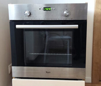 Vstavaná rúra Whirlpool AKP244IX