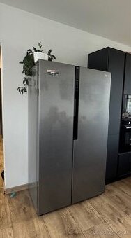 LG americká chladnička