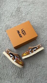 UGG Tasman Slipper Palace x Looney Tunes Chestnut