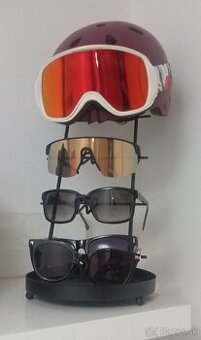 Stojan (držiak) na okuliare