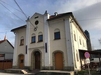 Prenajmeme/predame byvalu synagogu v Tvrdosine