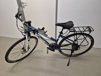 Mestský trekový bicykel HT