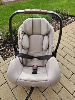 Autosedacka/vajíčko Nuna Next + isofix zakladna Nuna Base