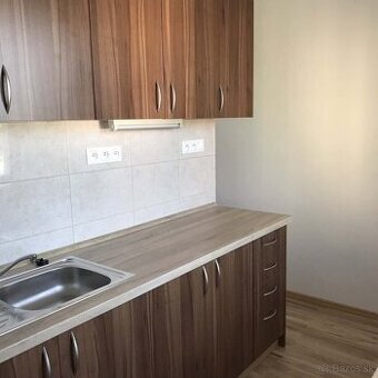 Na predaj 2 izbový byt po kompletnej rekonštrukcii Handlová