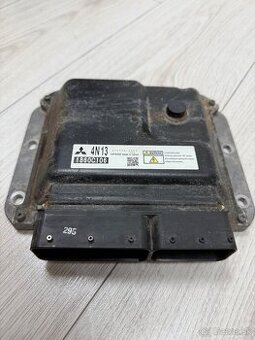 Riadiaca Jednotka Mitsubishi 1860C106 Denso 275700 2952
