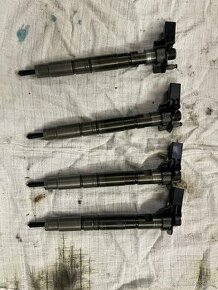 Vstreky 2.0 TDi 03L 130 277