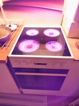 Predam sporak Mora 50cm