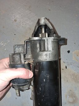 Náhradné diely audi 80 avant B4 TDI (audi, seat, škoda, VW)