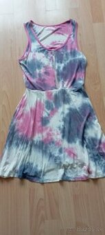 VZOROVANE UPLETOVE SATY S