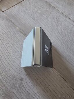 Predám Samsung Galaxy Flip5 (mint) - veľký displej nefunguje