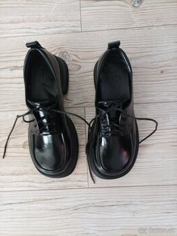 damske trendy topanky
