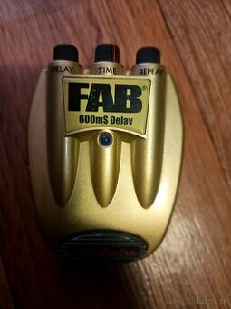 Danelectro fab delay