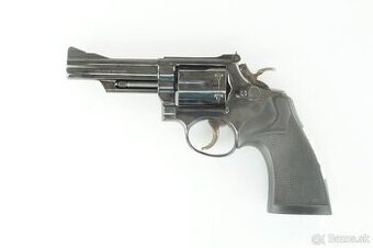 Revolvery Smith & Wesson 19, 66 a 586, 357 Mag, 4'' hlaveň