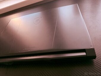 MSI KATANA 15, 16 GB/NVIDIA RTX 4060 8GB/i7-13620H/1 TB SSD