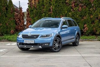 Škoda Octavia Combi 2.0 TDI Elegance/Style 4x4 DSG