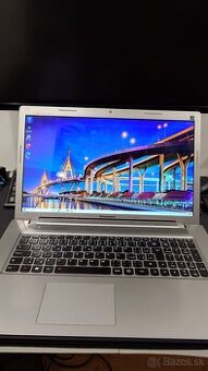 Lenovo Ideapad 17.3" i5-4200M, Geforce GT 745M