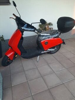 Motocykel Super Soco CUX